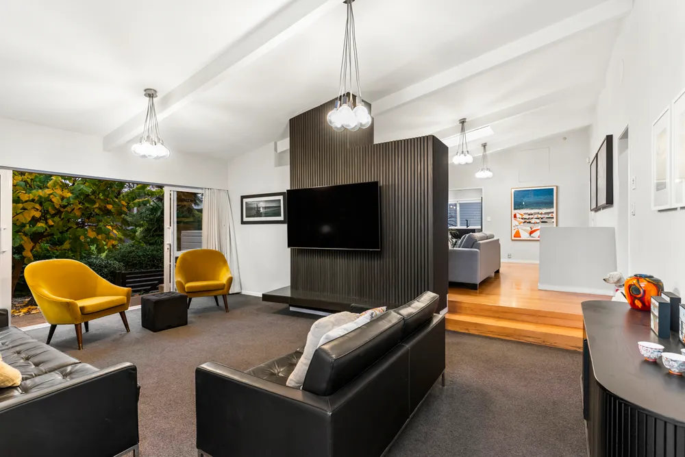 Photos of 37 Maxine Place