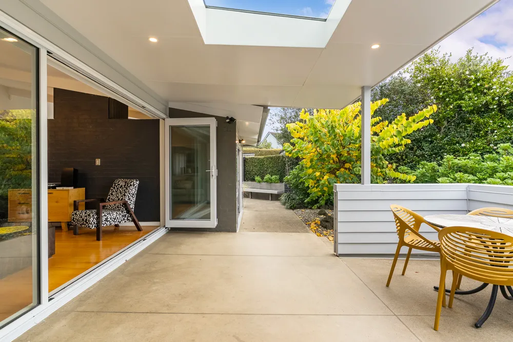 Photos of 37 Maxine Place