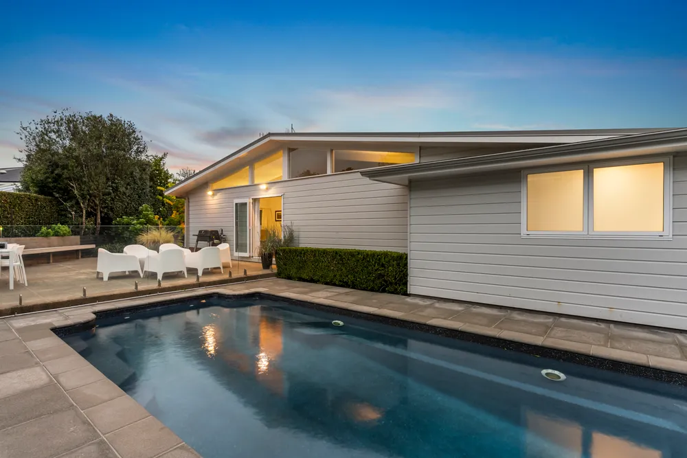 Photos of 37 Maxine Place