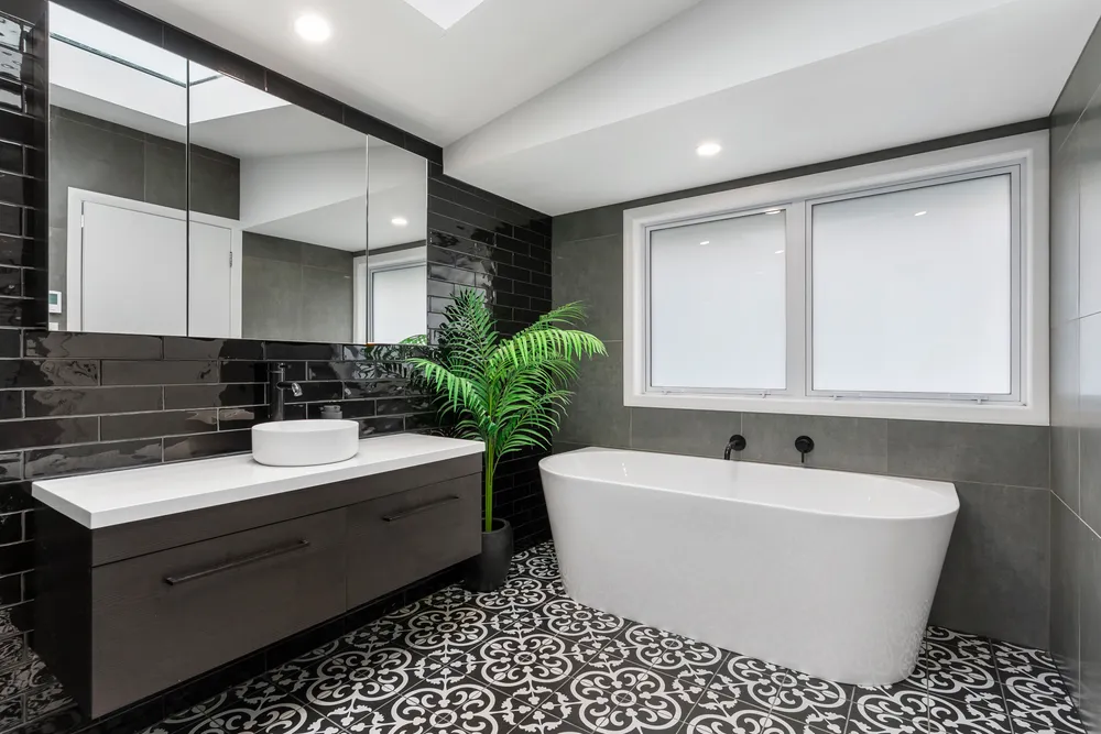Photos of 37 Maxine Place