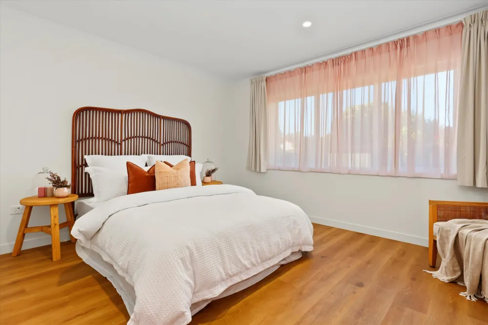 Photos of 60 Gloucester Road