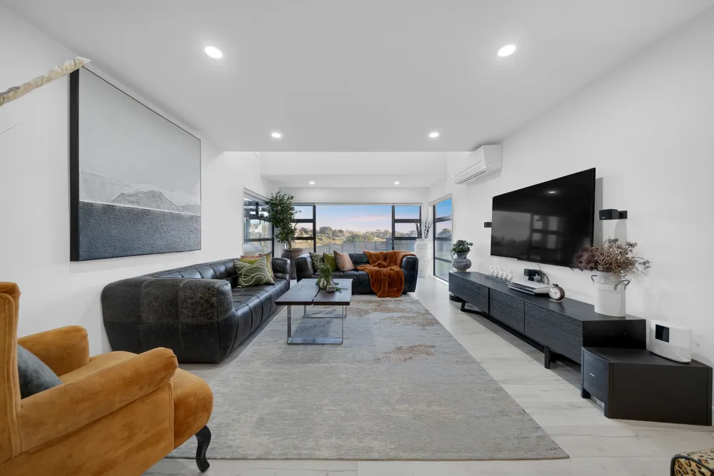 Photos of 6 Acqua Place