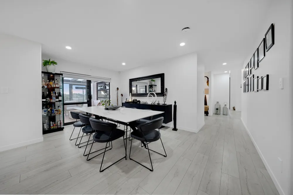 Photos of 6 Acqua Place