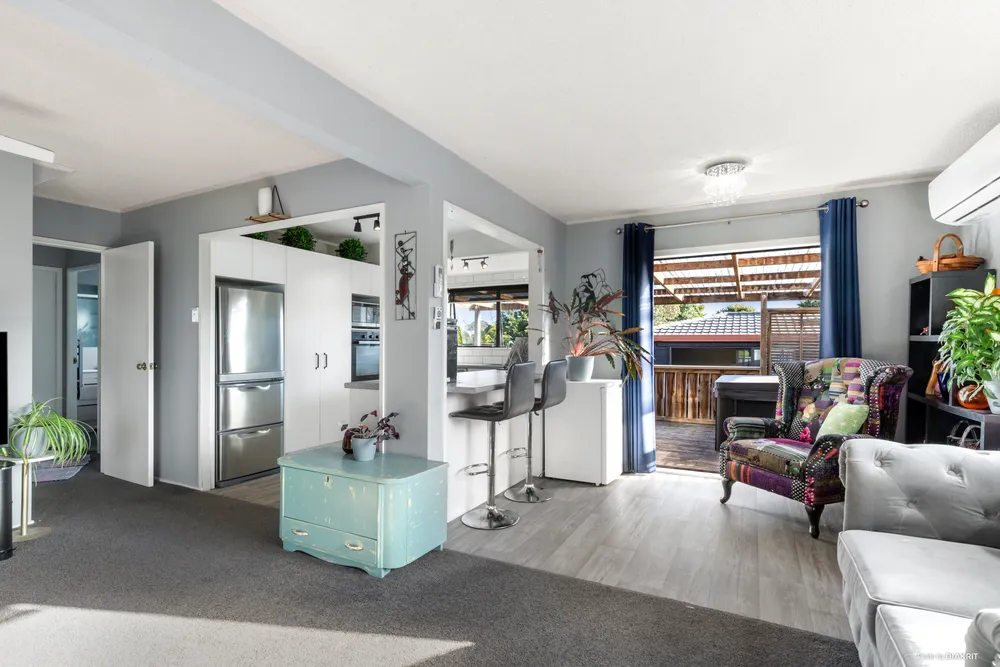 Photos of 36 Racecourse Road