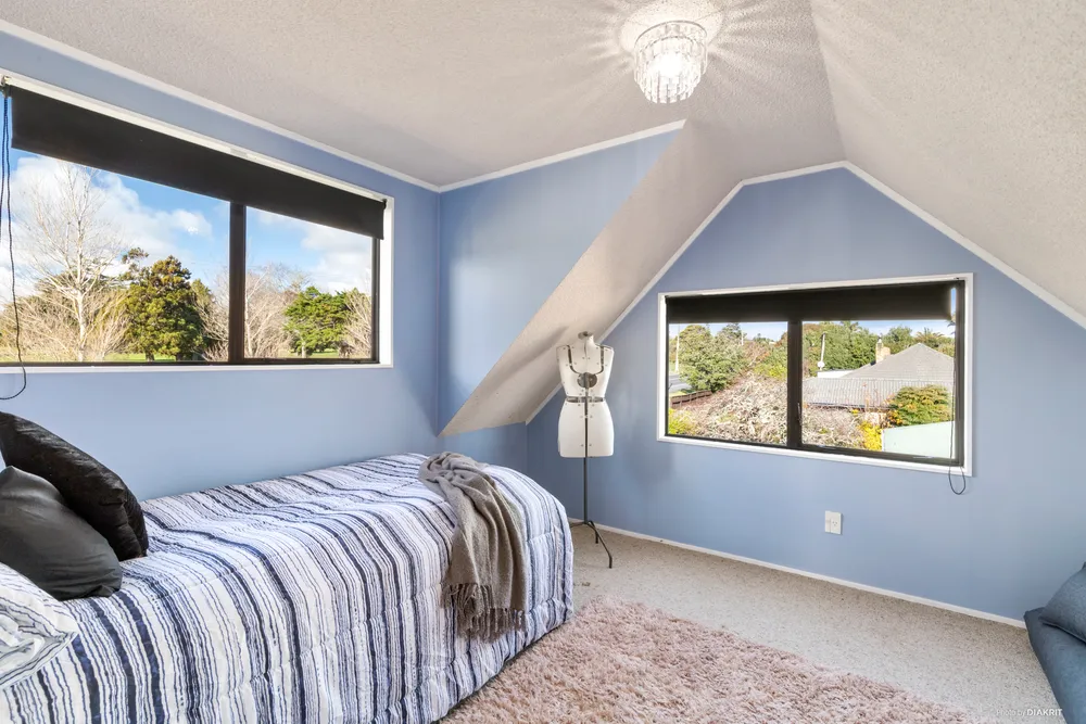 Photos of 36 Racecourse Road