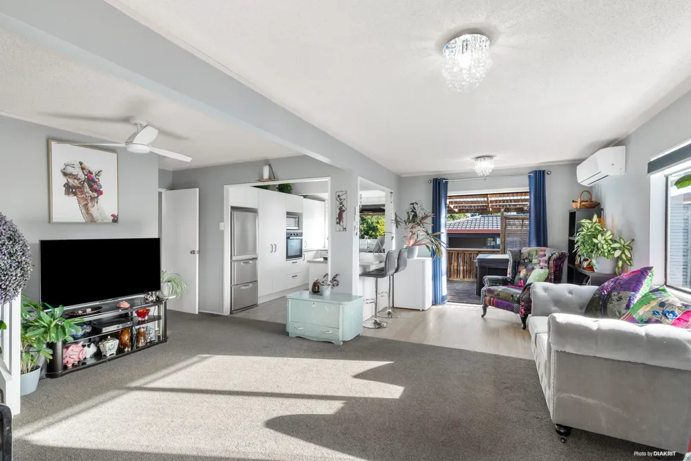 Photos of 36 Racecourse Road