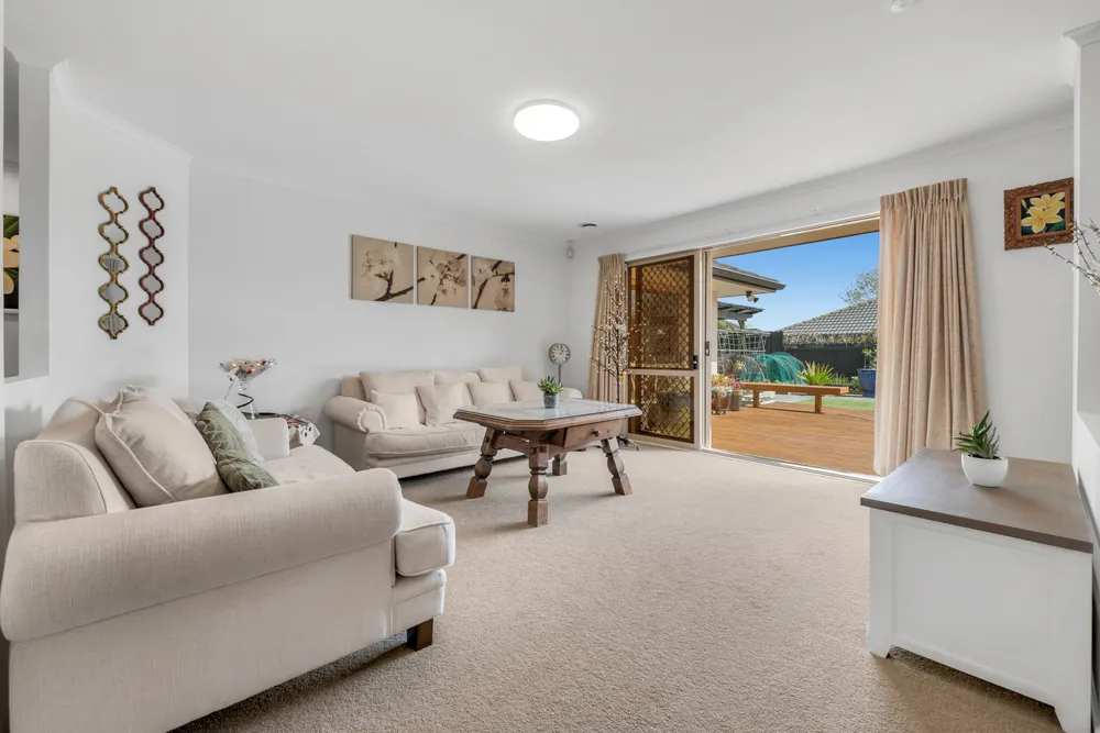 Photos of 157 Kilkenny Drive