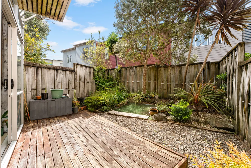 Photos of 25 Albionvale Road