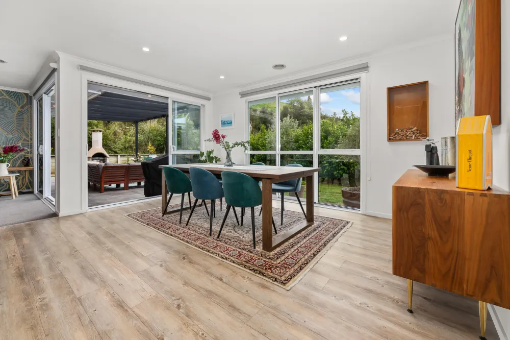 Photos of 35 Banks Boulevard