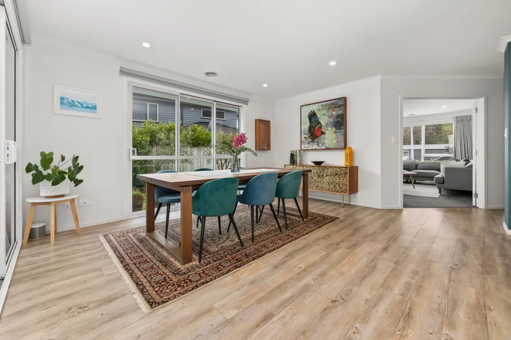Photos of 35 Banks Boulevard