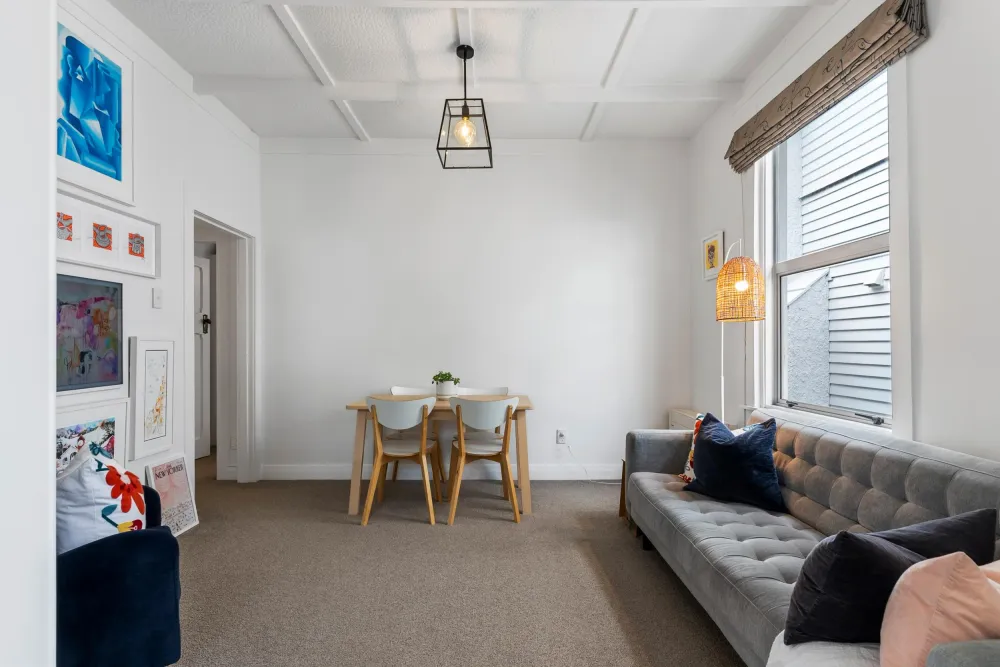 Photos of 5 London Street