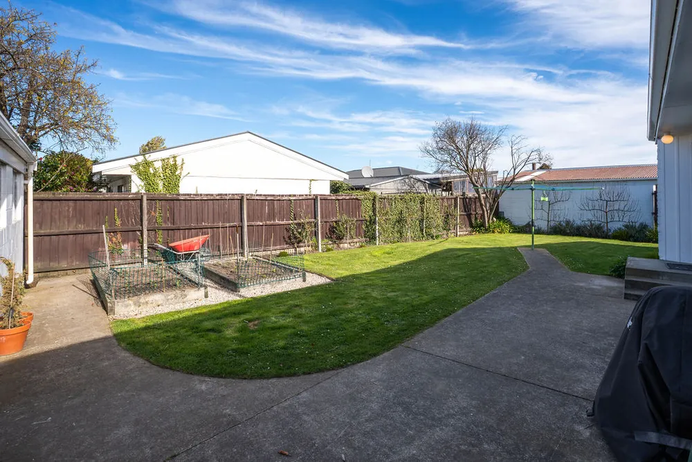 Photos of 8 Hussar Place