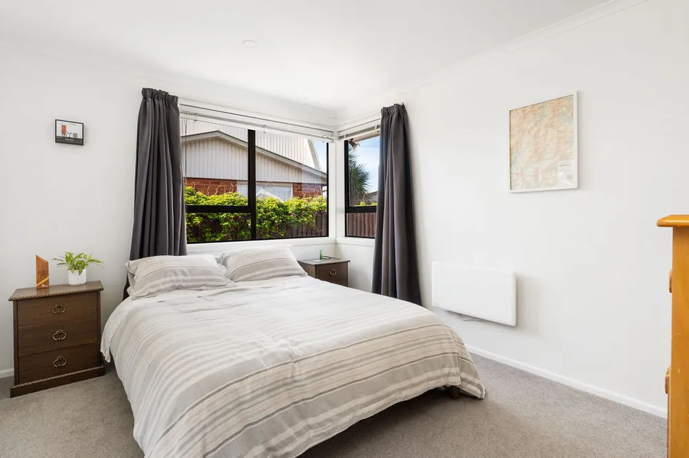 Photos of 8 Hussar Place