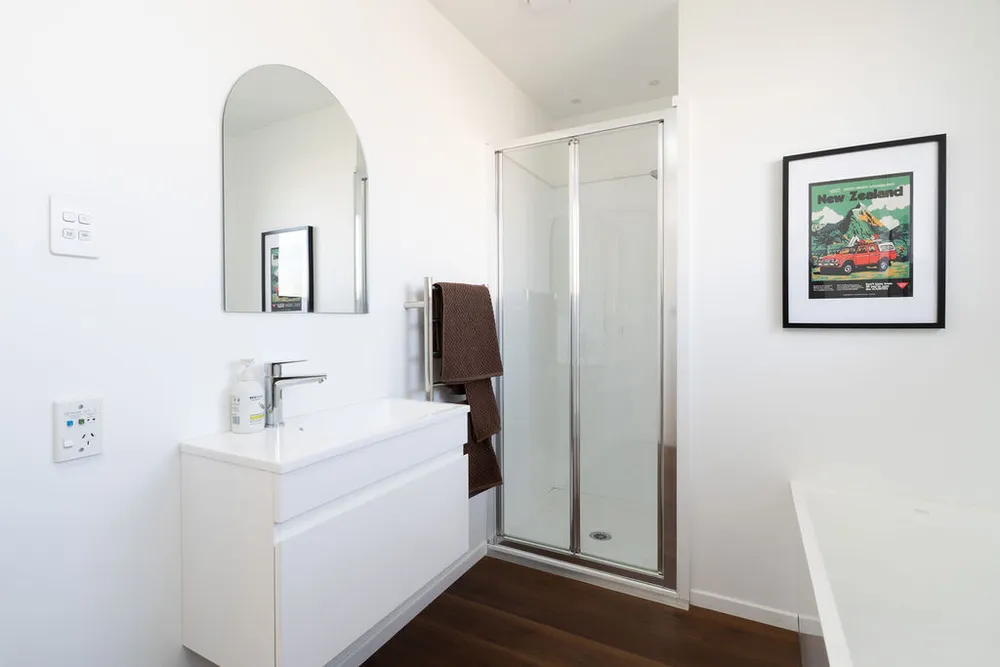 Photos of 8 Hussar Place
