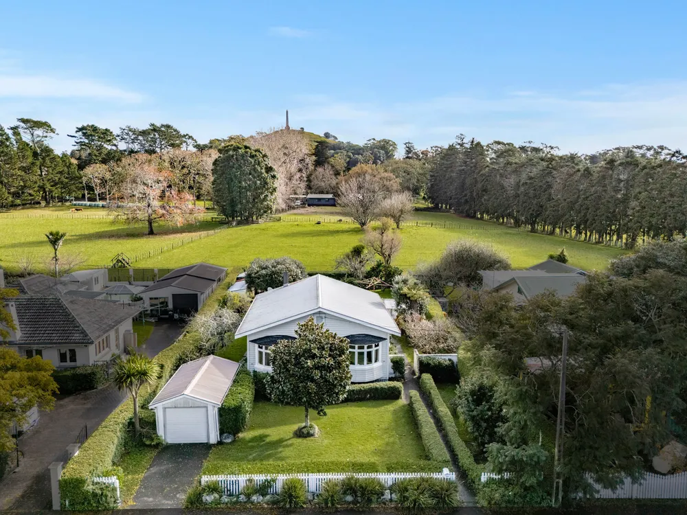 Photos of 124 Campbell Road