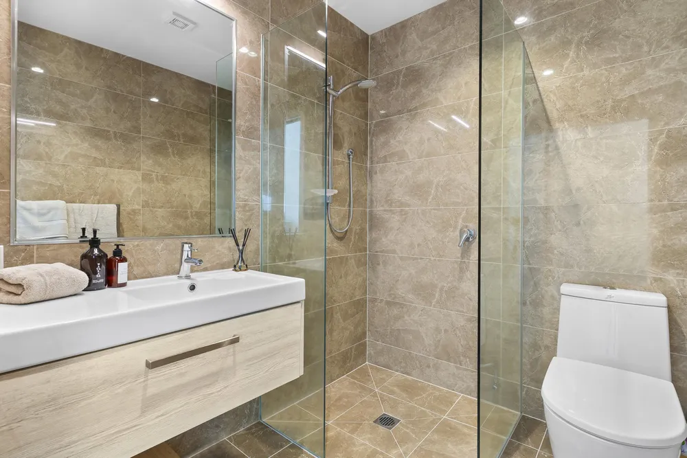 Photos of 17 Papahia Street