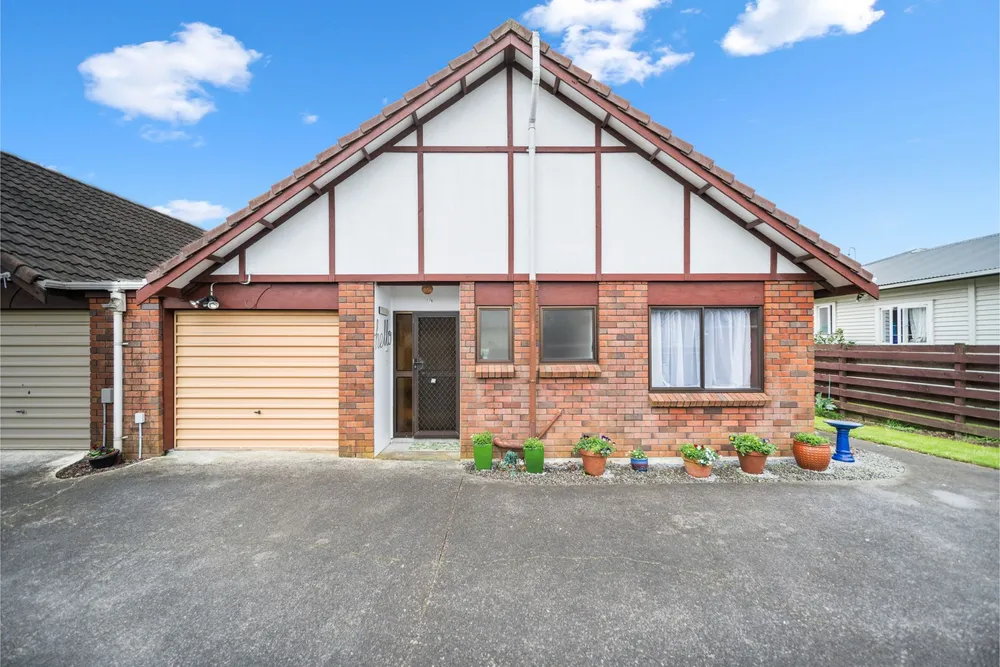 Photo of 2/6 Chapel Street, Papakura