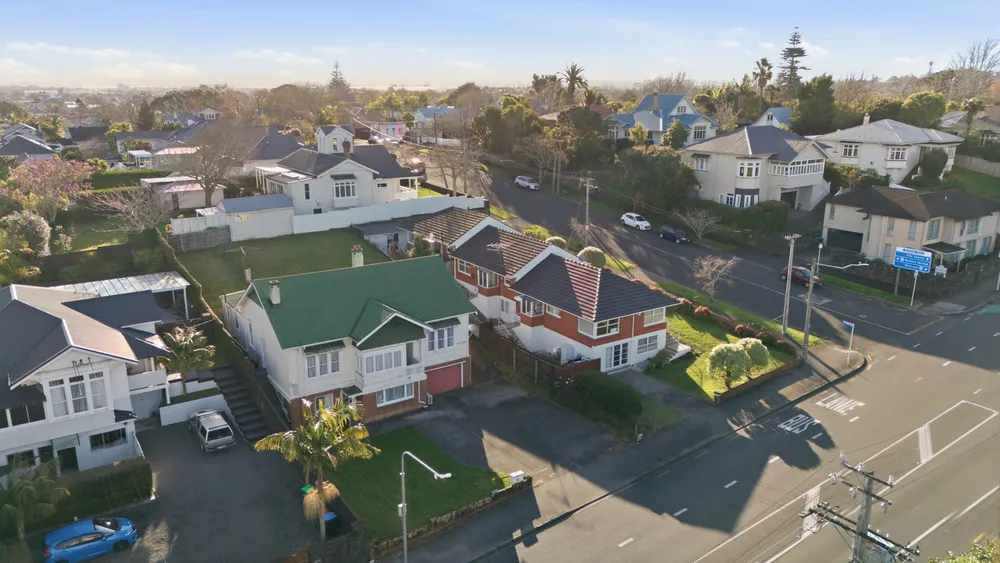 Photos of 675 Mount Eden Road