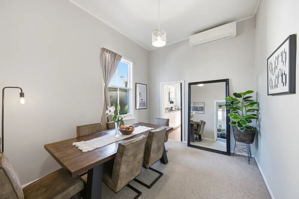 Photos of 675 Mount Eden Road
