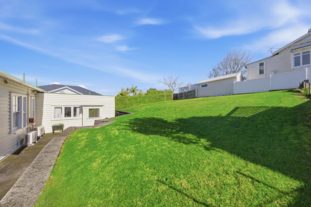 Photos of 675 Mount Eden Road