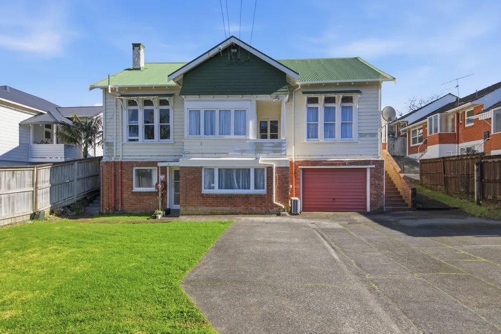 Photos of 675 Mount Eden Road