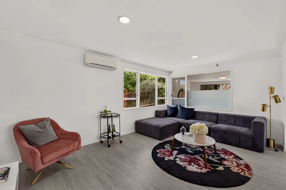 Photos of 44 Kemp Road