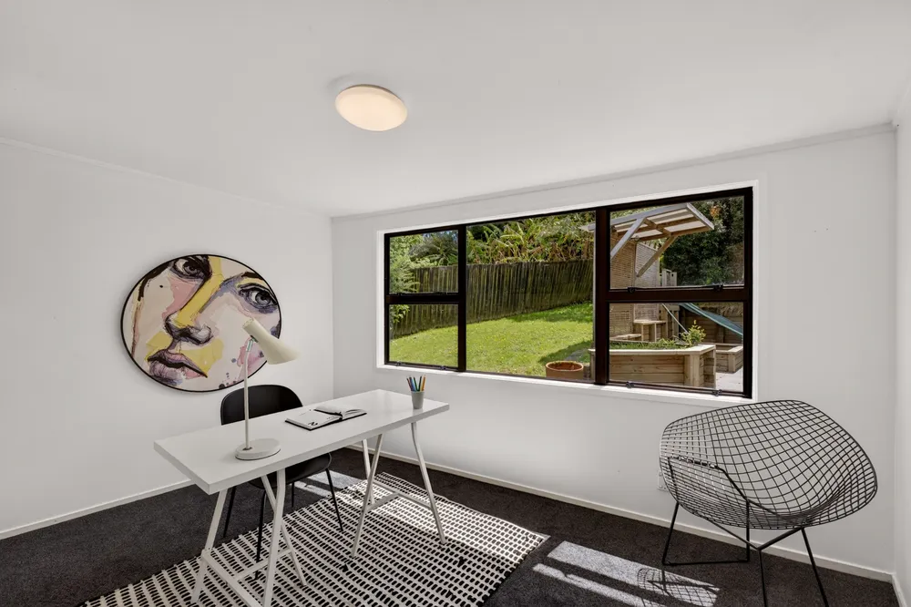 Photos of 44 Kemp Road
