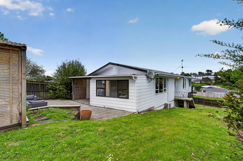 Photos of 44 Kemp Road