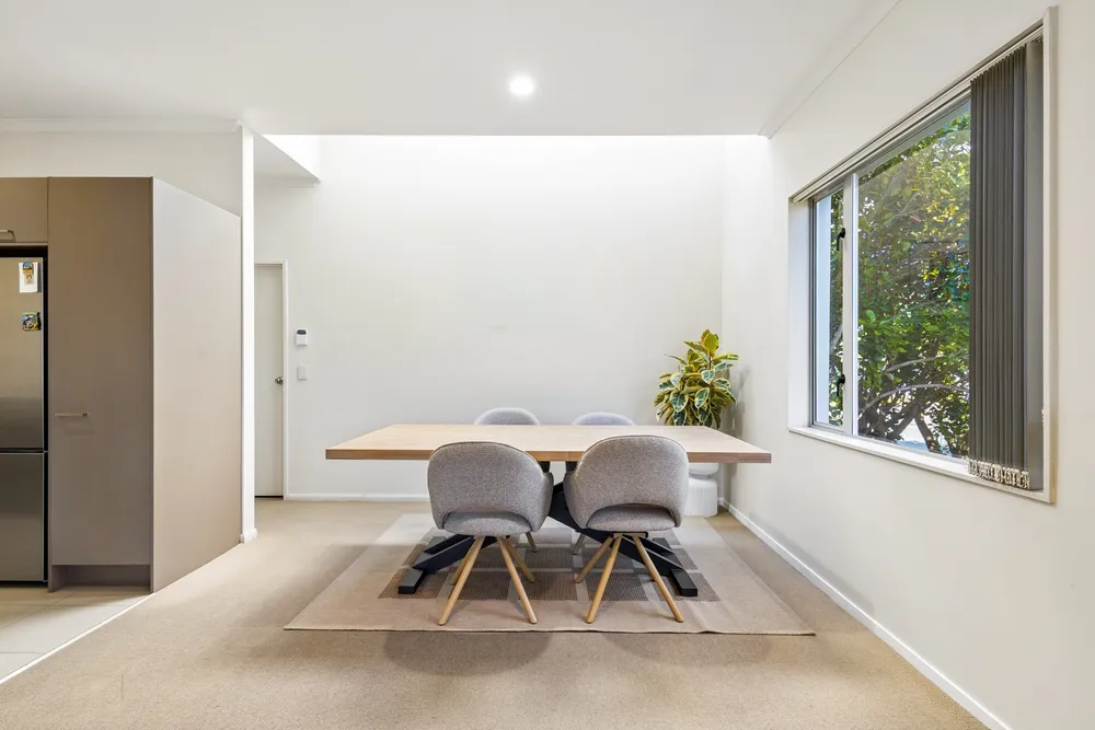 Photos of 41 Mandival Avenue