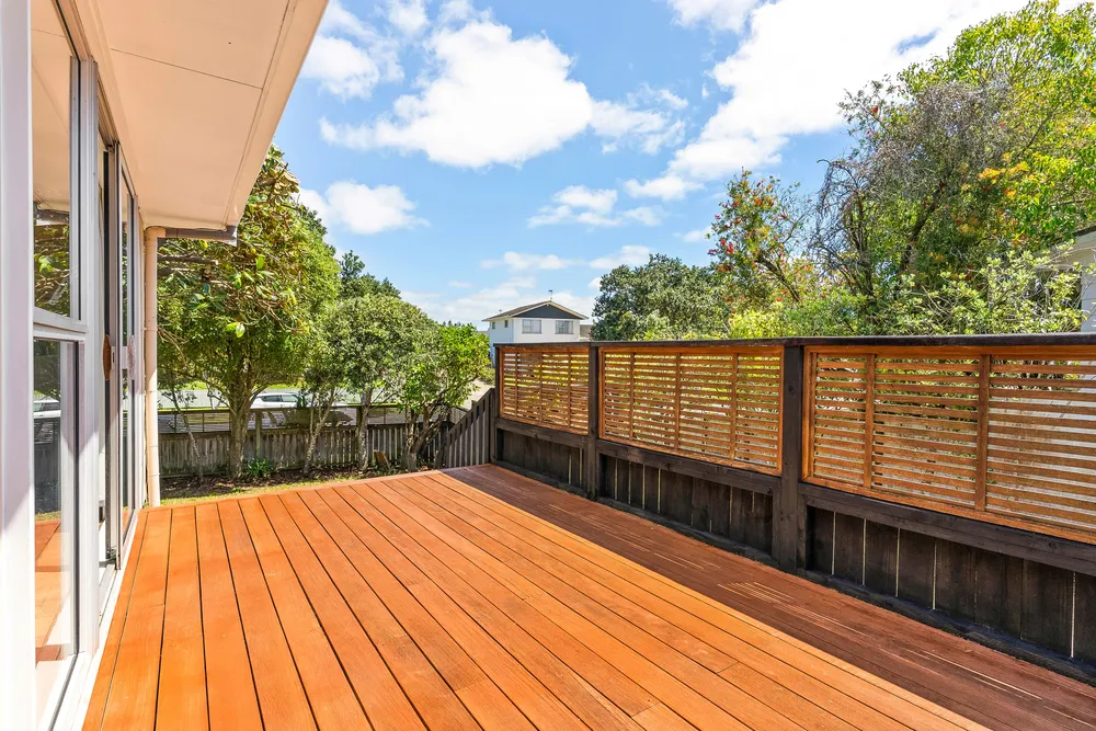 Photos of 80 Walworth Avenue