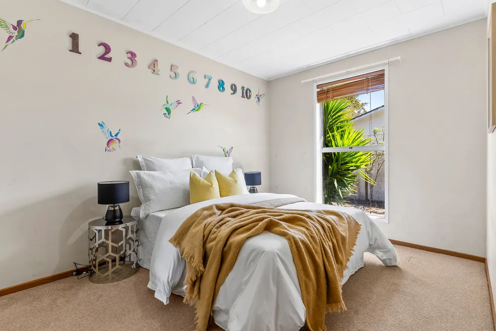 Photos of 80 Walworth Avenue