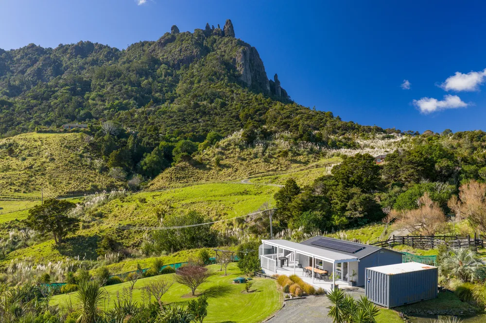 Photos of 2127A Whangarei Heads Road