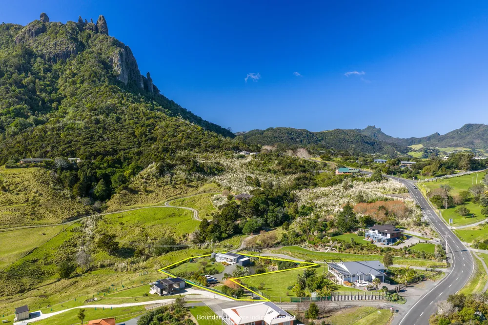 Photos of 2127A Whangarei Heads Road