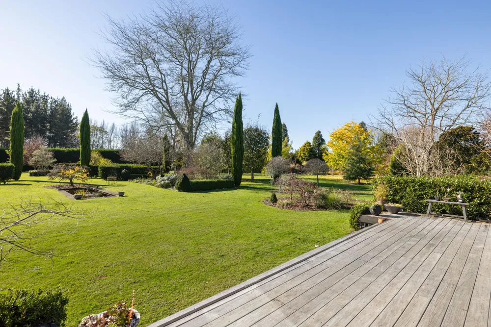 Photos of 20 Vintners Lane