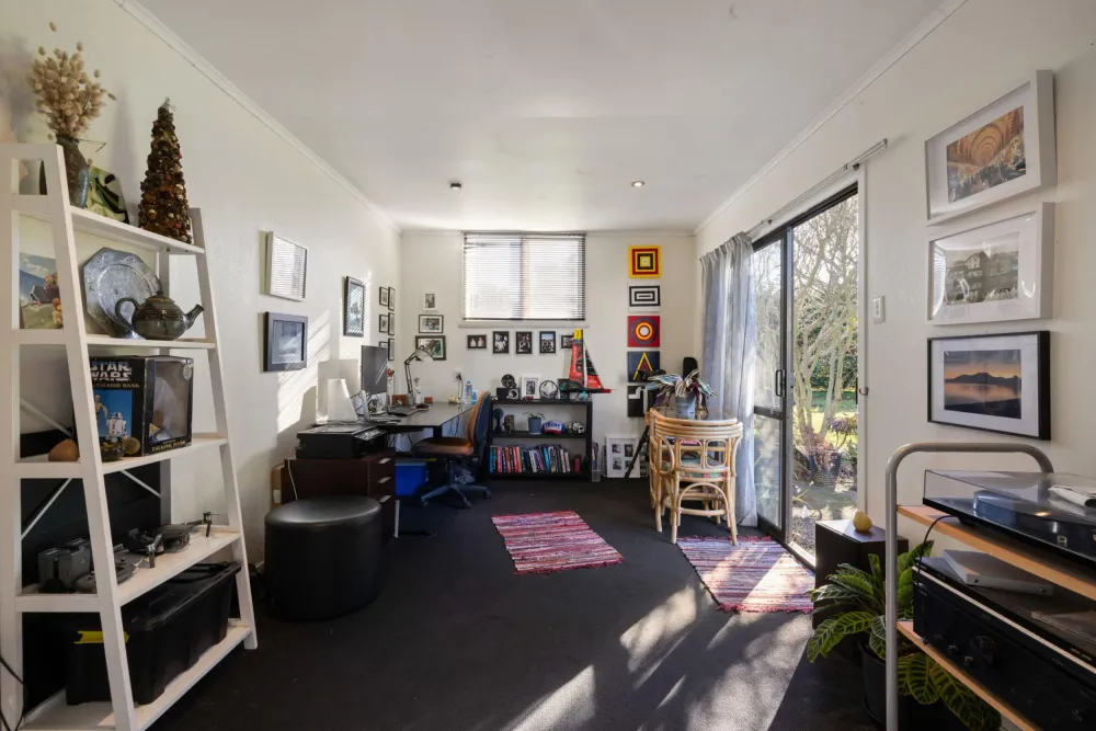 Photos of 20 Vintners Lane