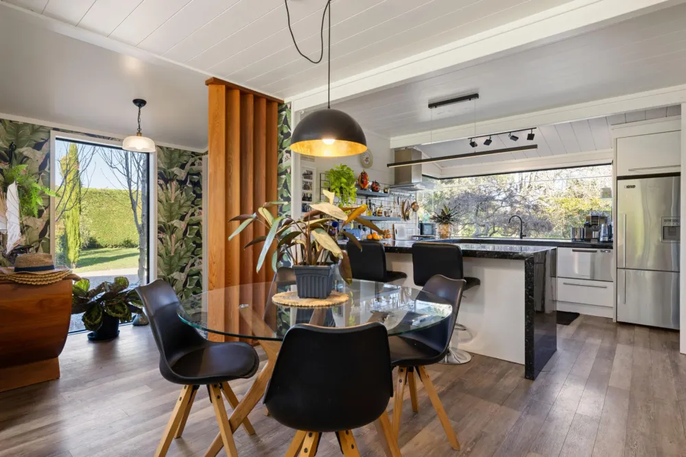 Photos of 20 Vintners Lane