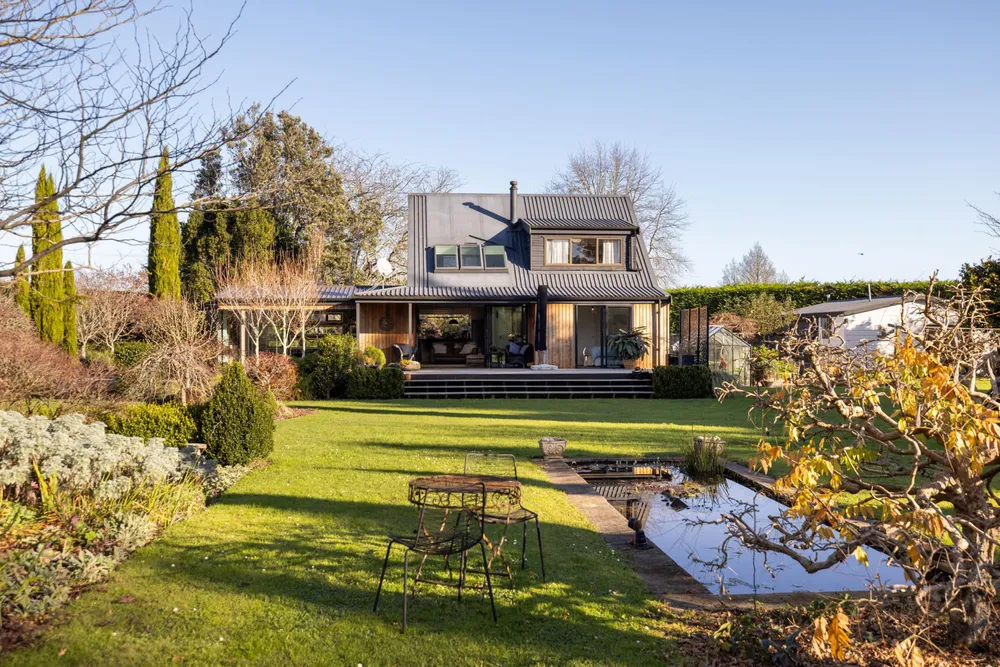 Photos of 20 Vintners Lane