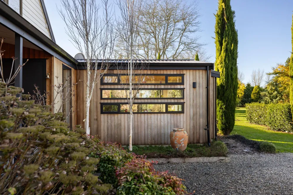 Photos of 20 Vintners Lane