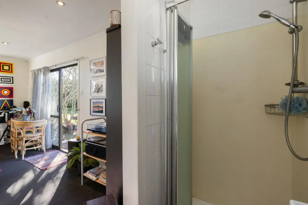 Photos of 20 Vintners Lane