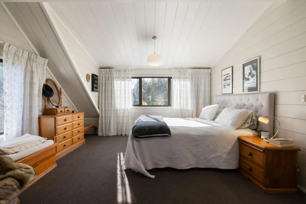 Photos of 20 Vintners Lane