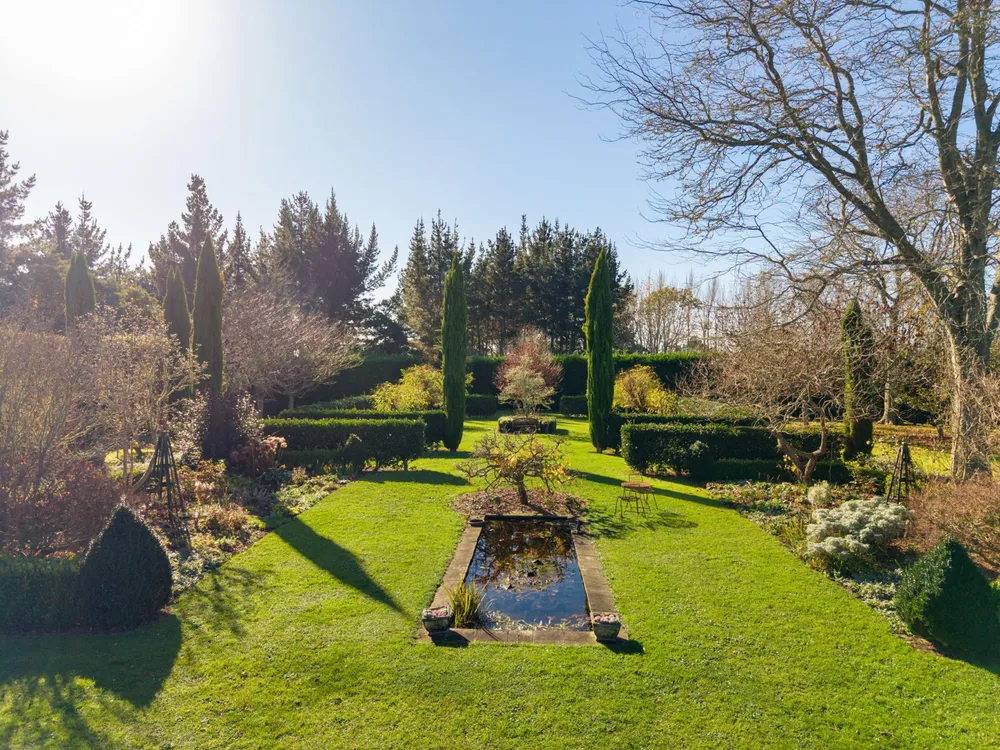 Photos of 20 Vintners Lane