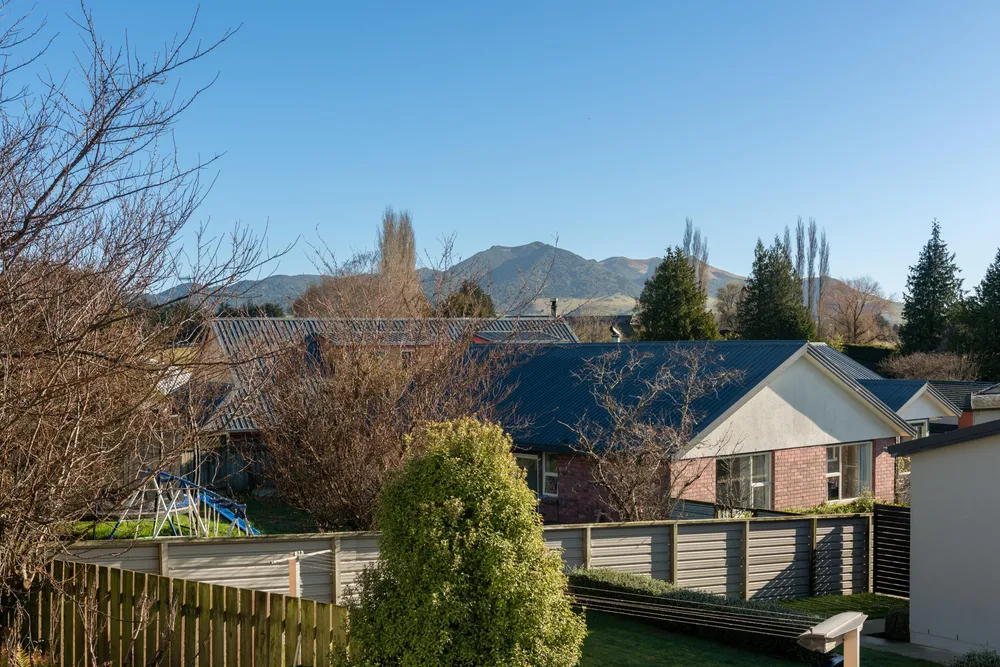 Photos of 43 Aotea Crescent