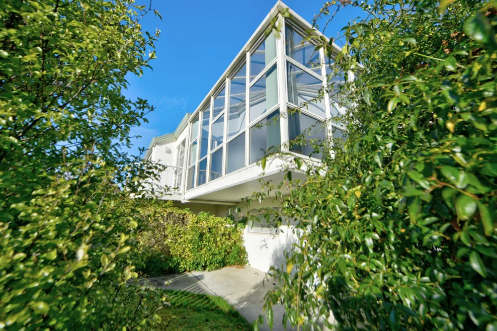 Photos of 43 Aotea Crescent