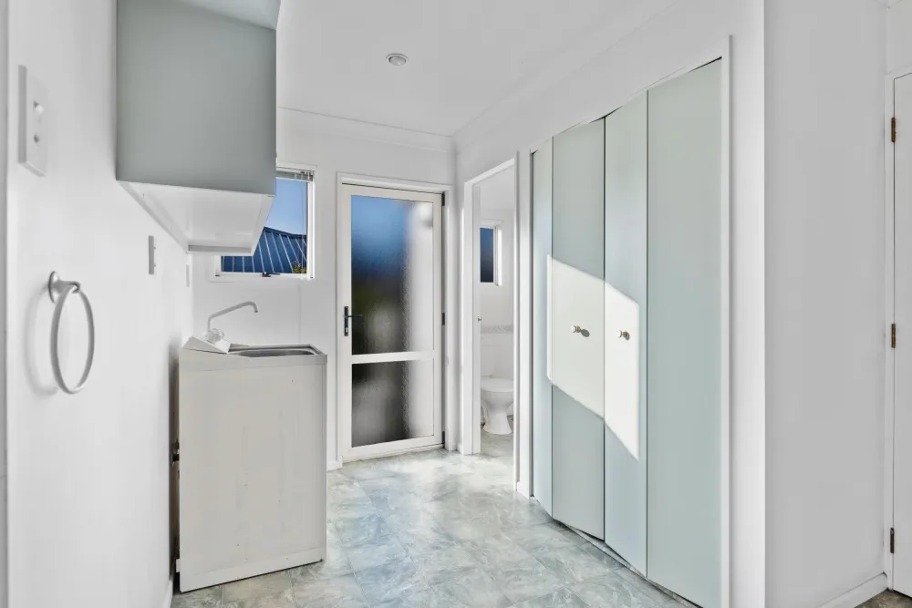 Photos of 43 Aotea Crescent