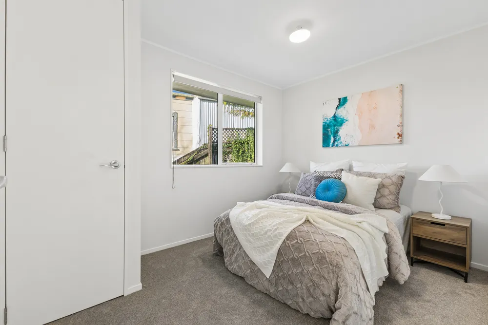 Photos of 10A Bowen Street