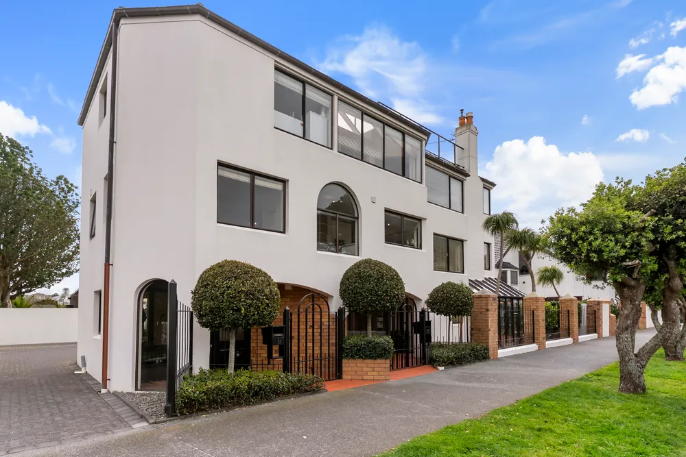 Photos of 1 Sage Road