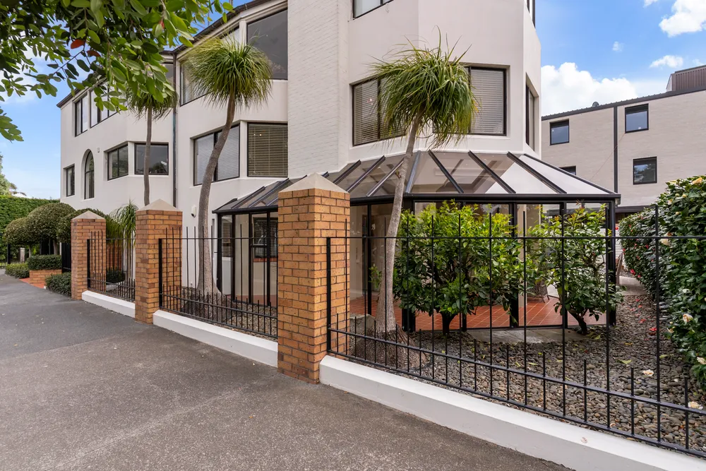 Photos of 1 Sage Road