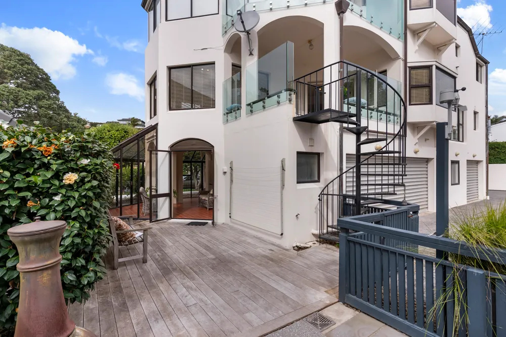 Photos of 1 Sage Road