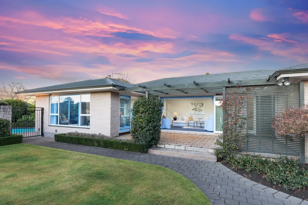 Photos of 17 Ilfracombe Place