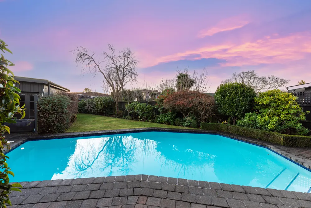 Photos of 17 Ilfracombe Place